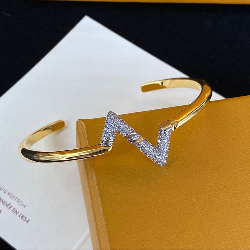 Louis Vuitton Volt Upside Down Diamond Bracelet