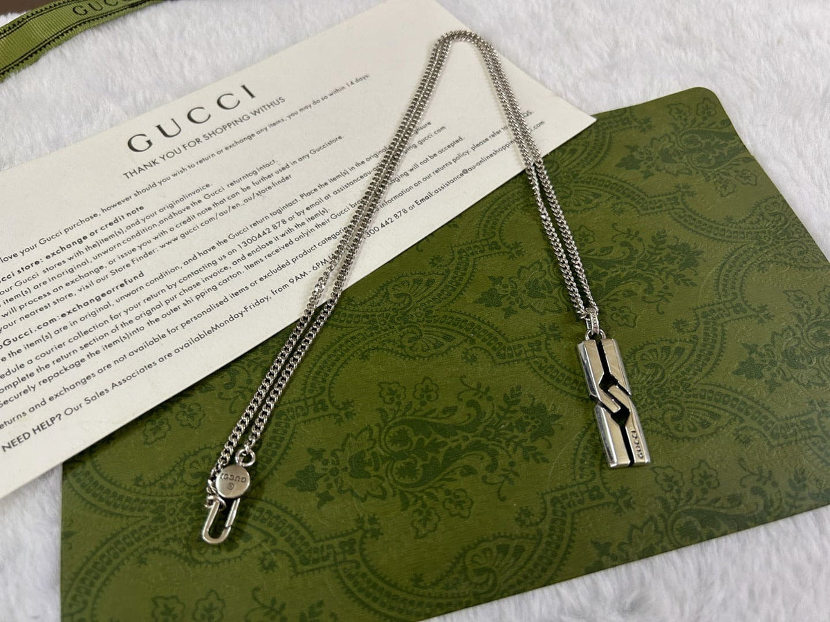 Gucci Double G Knot Pendant Necklace