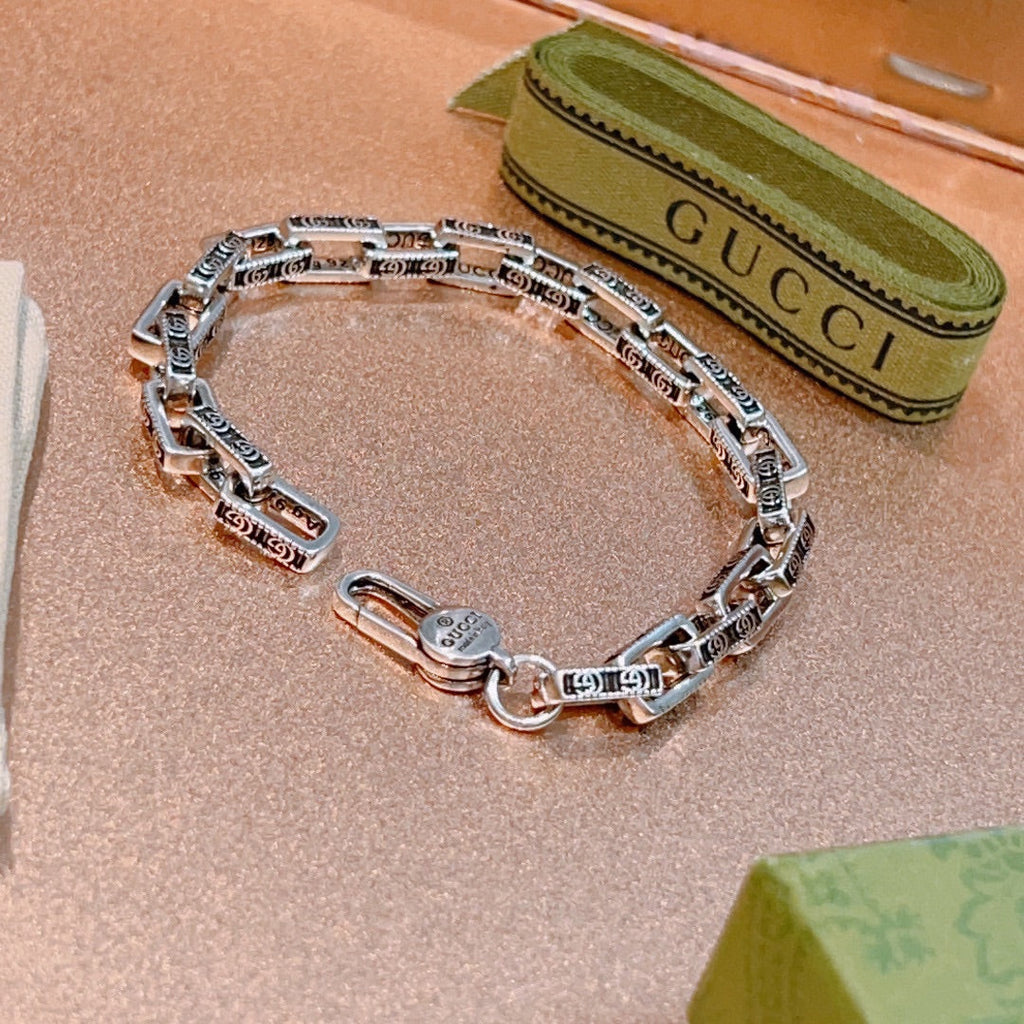 Gucci Double G Interlocking G Chain Bracelet