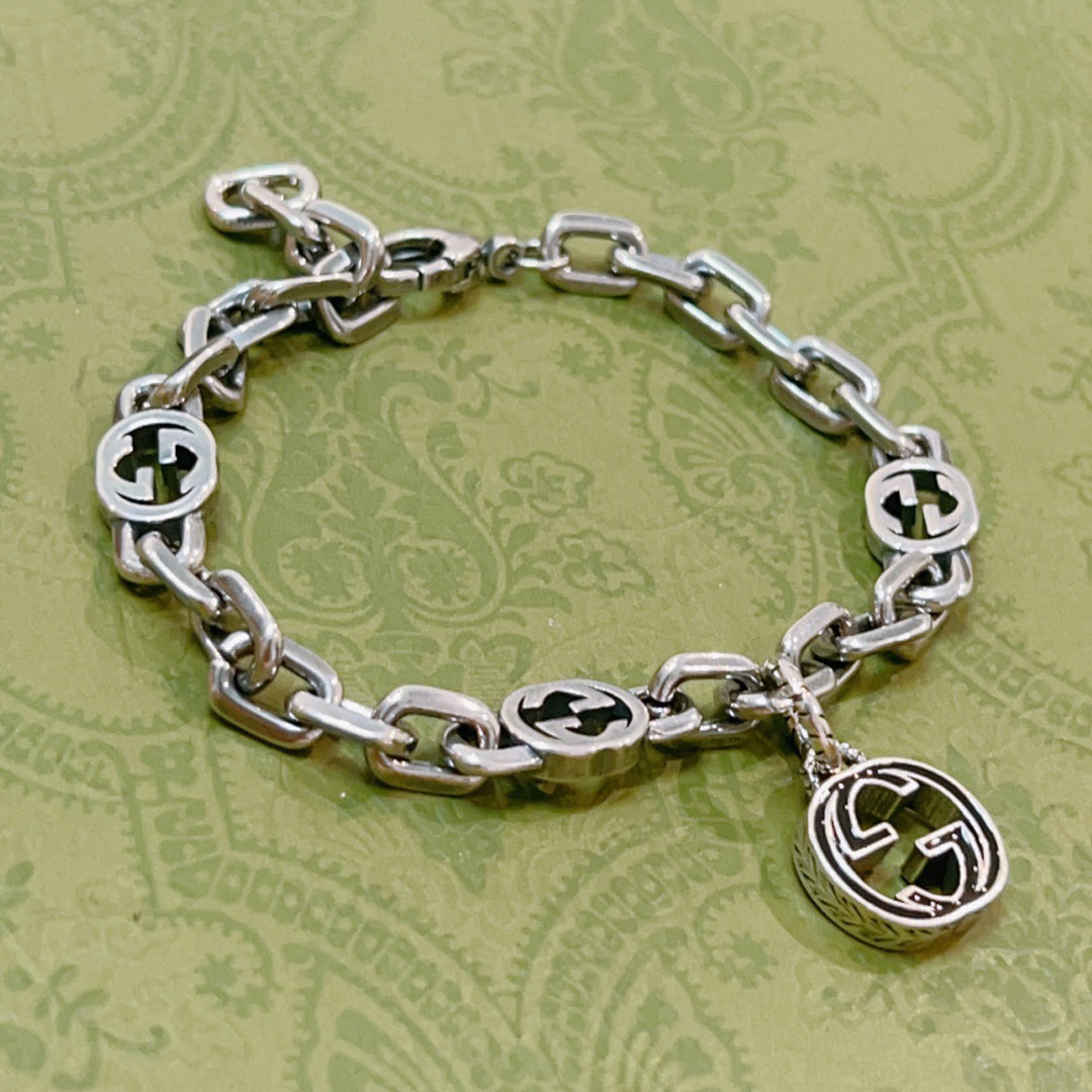 Gucci Double G Interlocking G Pendant Bracelet