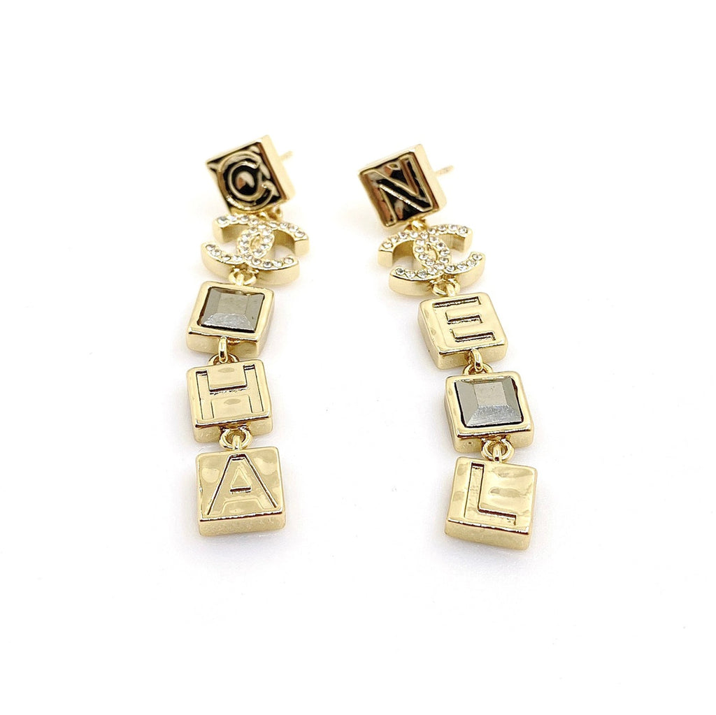 Chanel Crystals Long Earrings - 18K Yellow Gold