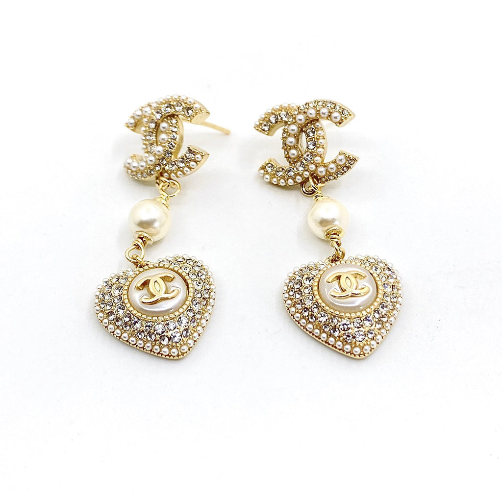 Chanel Heart Drop Earrings - 18K Yellow Gold