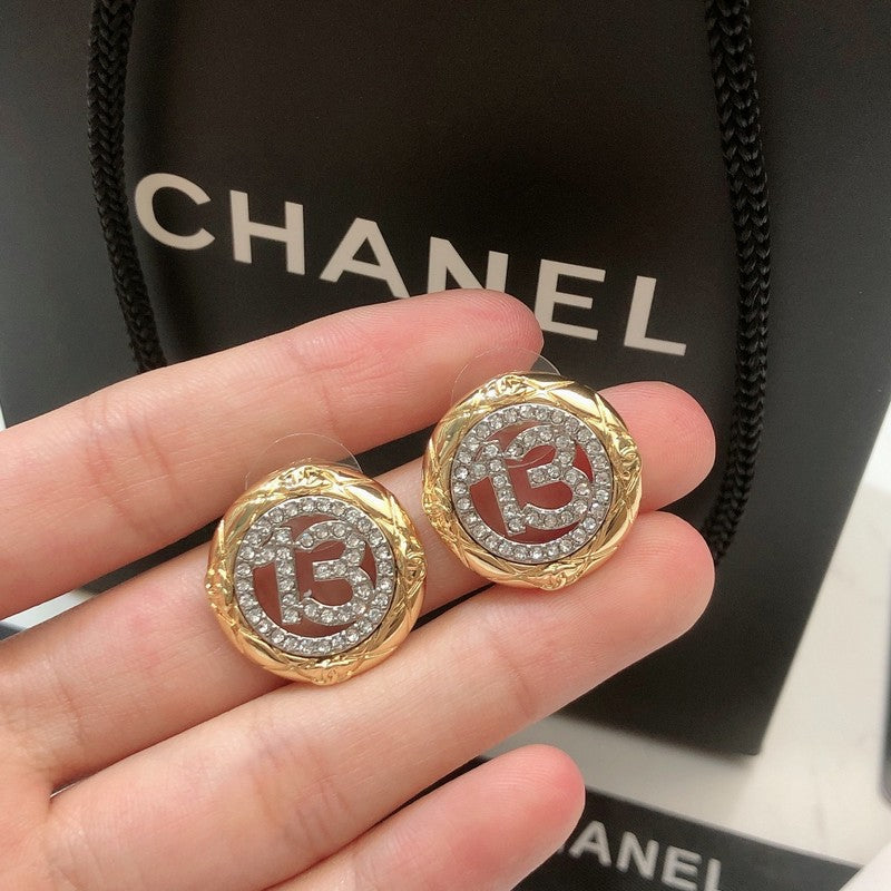 Chanel No.13 Diamond Earrings - 18K Yellow Gold