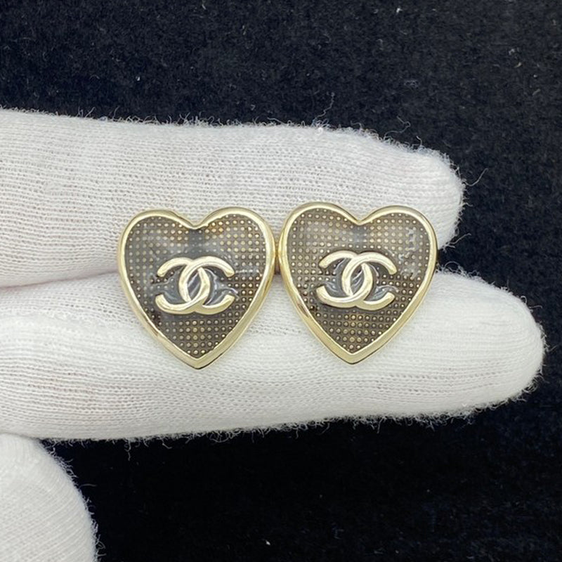 Chanel Heart Earrings - 18K Gold