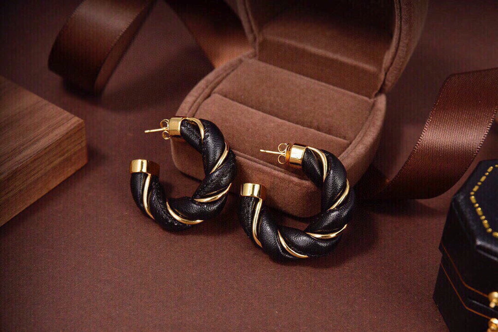 Bvlgari Black Earrings - 18K Yellow Gold