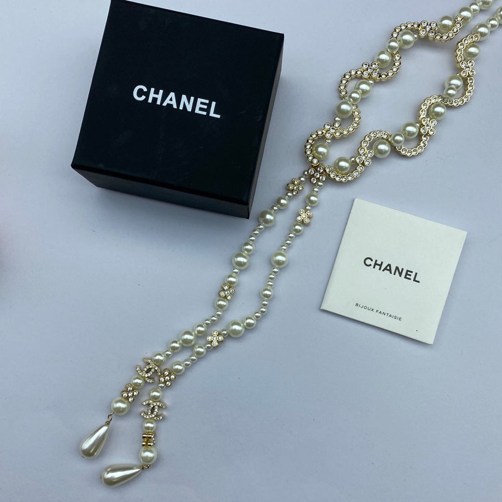 Chanel Pearl Chain Necklace