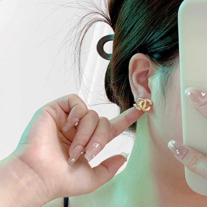 Chanel Earrings - 18K Yellow Gold