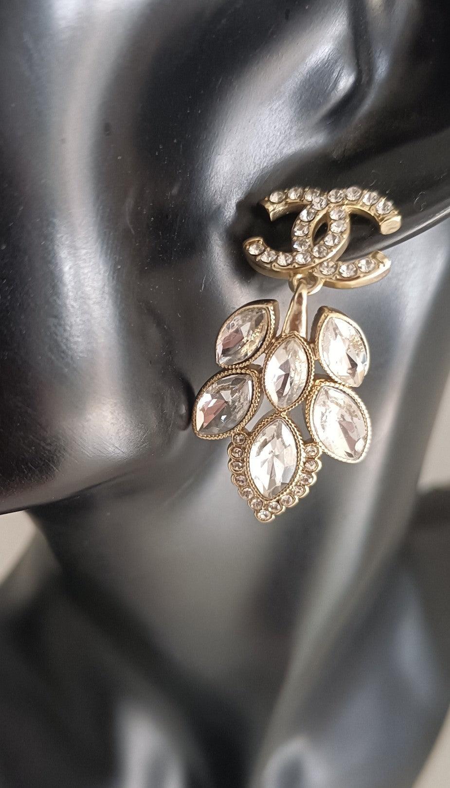 Chanel Crystals Pendant Earrings - 18K Yellow Gold