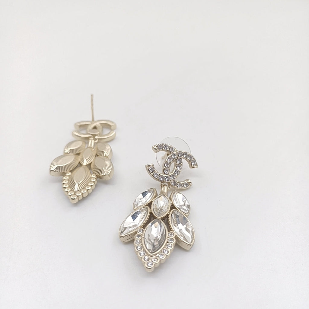 Chanel Crystals Pendant Earrings - 18K Yellow Gold