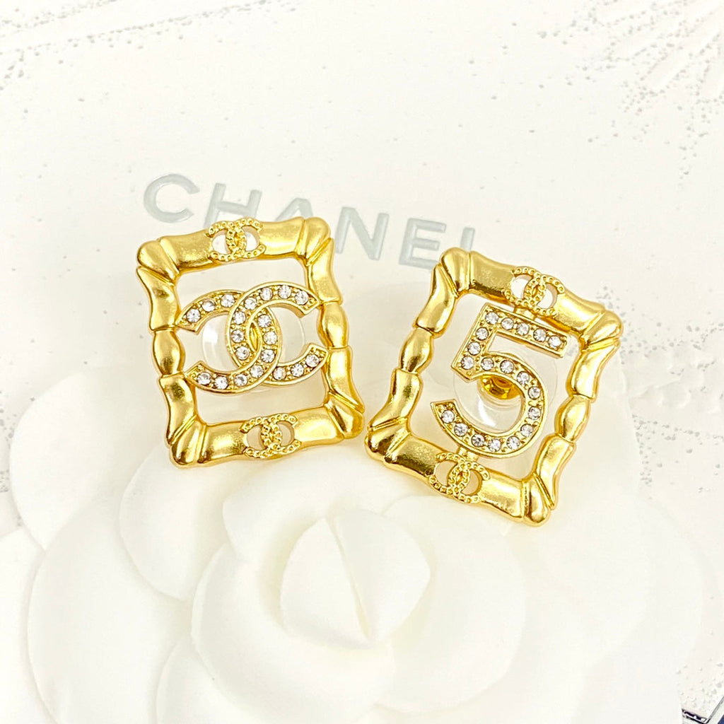 Chanel No.5 Square Diamond Earrings - 18K Yellow Gold