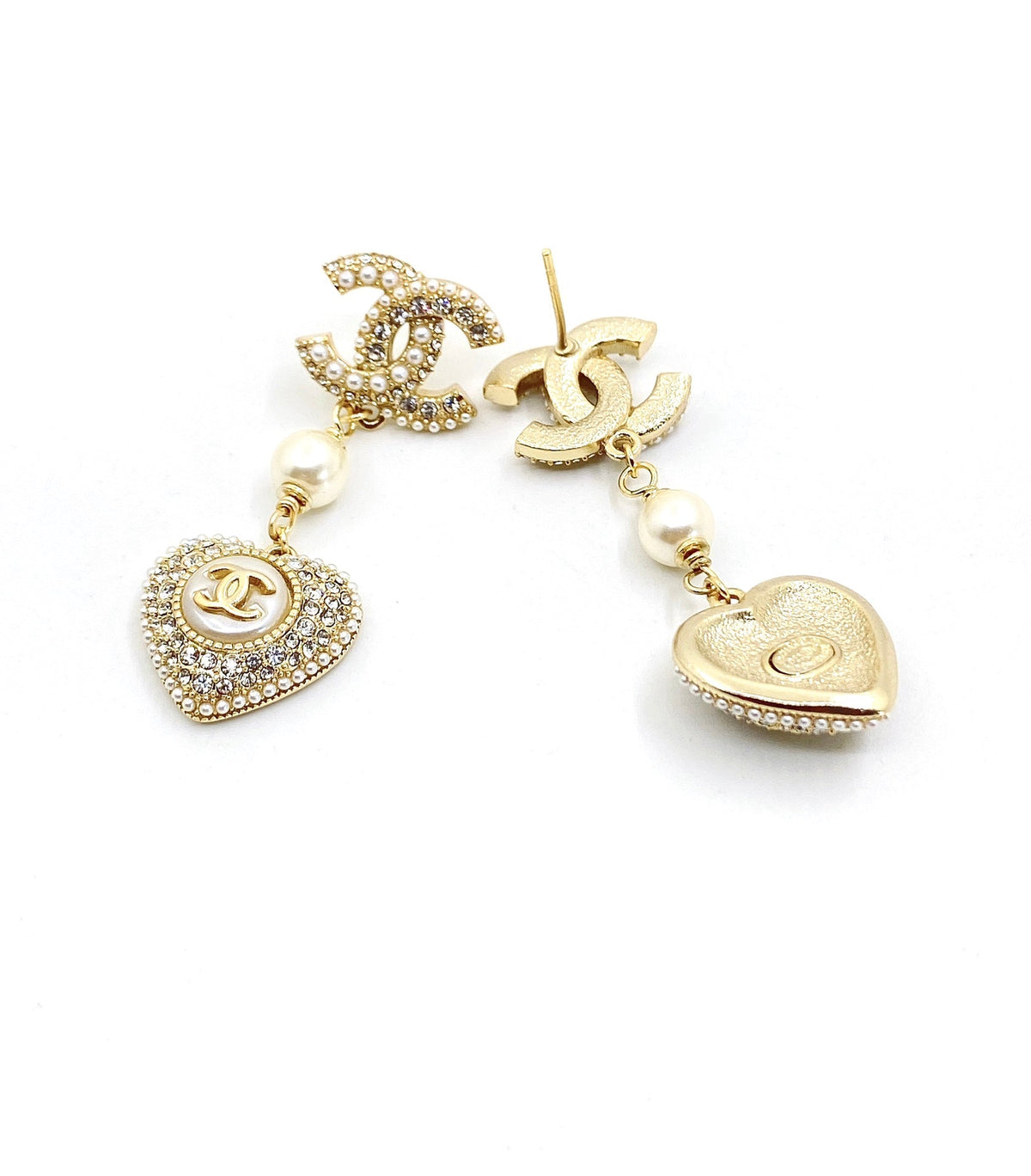Chanel Heart Drop Earrings - 18K Yellow Gold