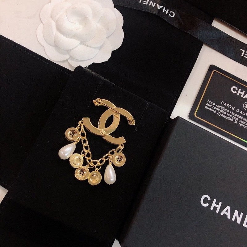 Chanel Pearl Pendant Brooch