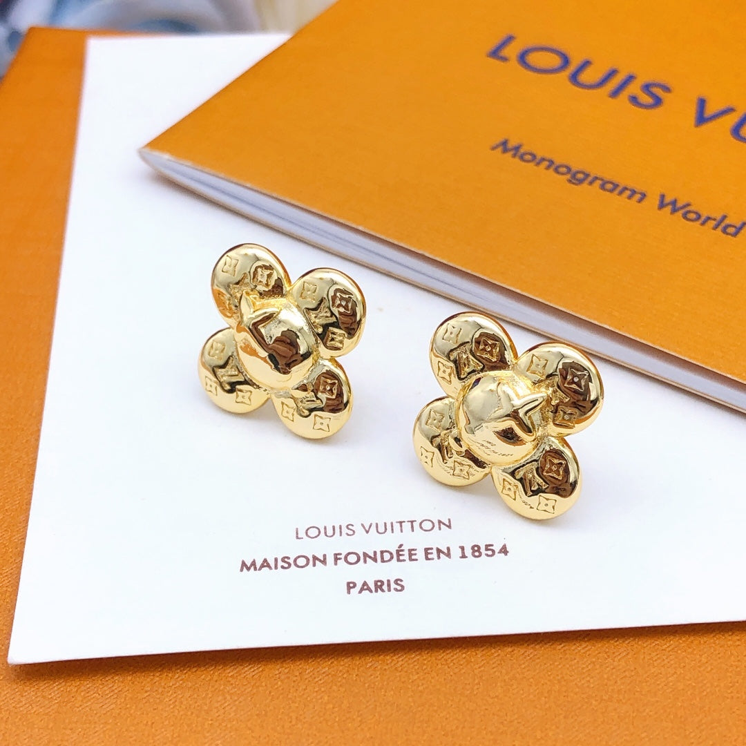 Louis Vuitton Vivienne Earrings - 18K Gold