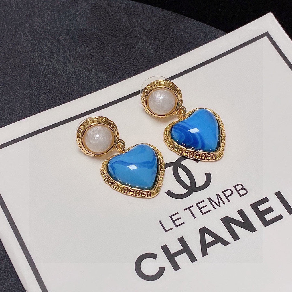 Chanel Blue Heart Pearl Earrings - 18K Yellow Gold