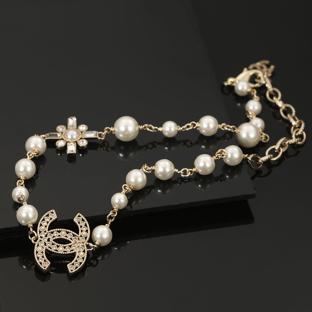 Chanel Flower Pearl Necklace