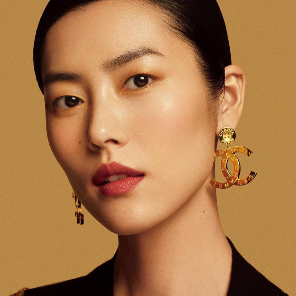 Chanel Drop Pendant Earrings - 18K Yellow Gold