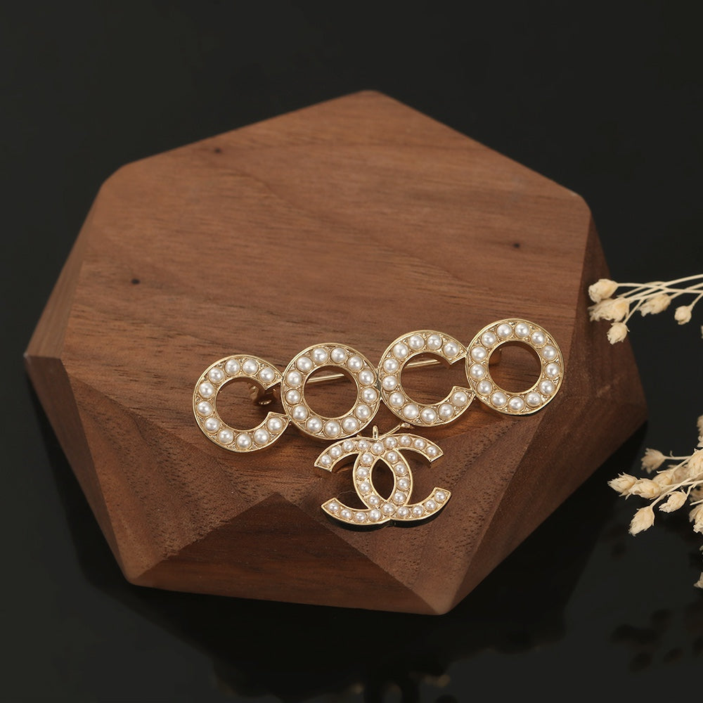 Chanel Coco Crush Pearl Brooch
