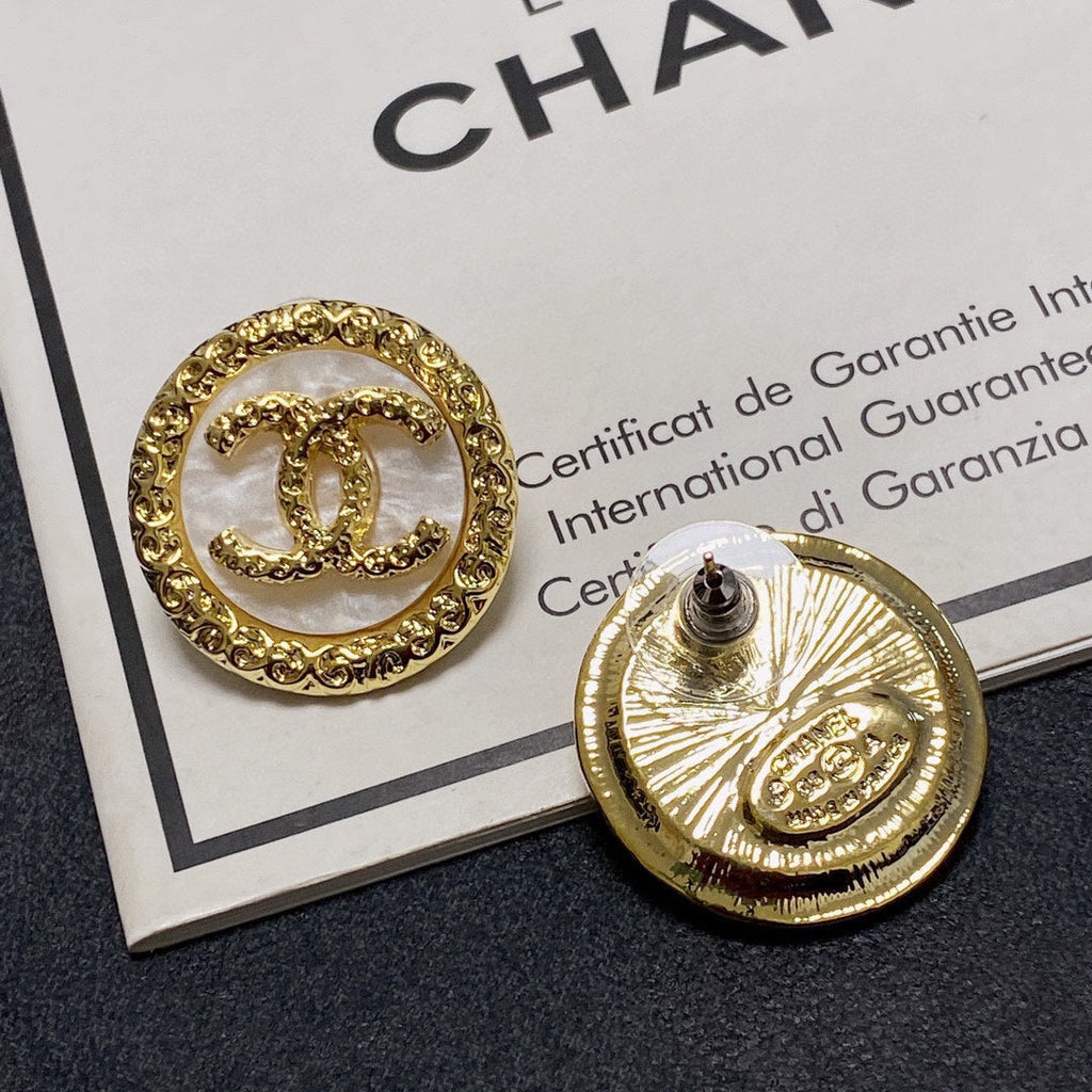 Chanel Crystal Earrings - 3 cm Height - 18K Yellow Gold