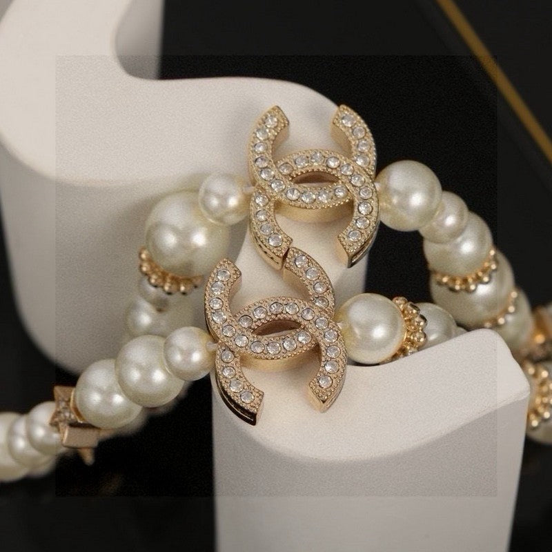 Chanel 26C Long Pearl Necklace