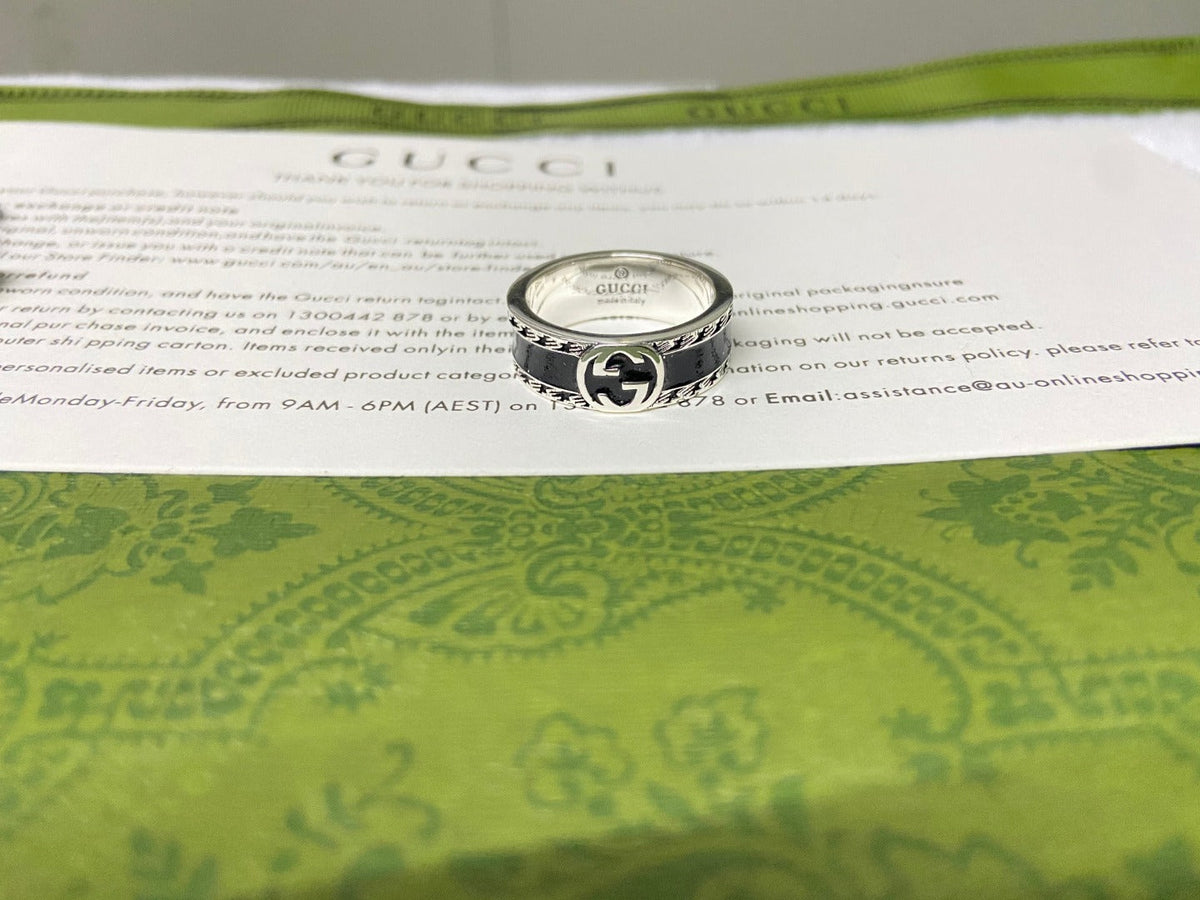 Gucci Double G Interlocking G Black Enamel Ring