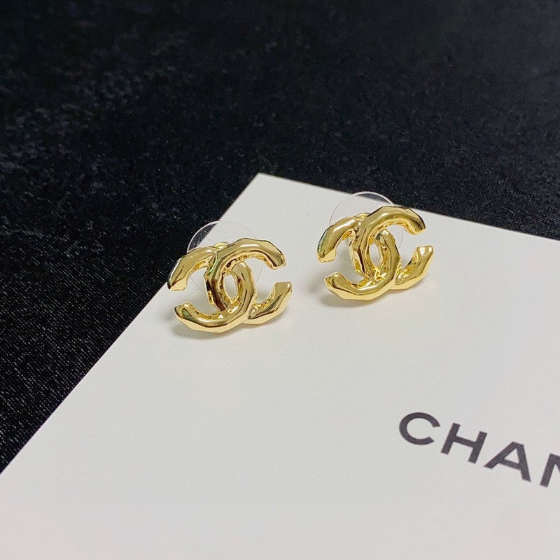 Chanel Earrings - 18K Yellow Gold