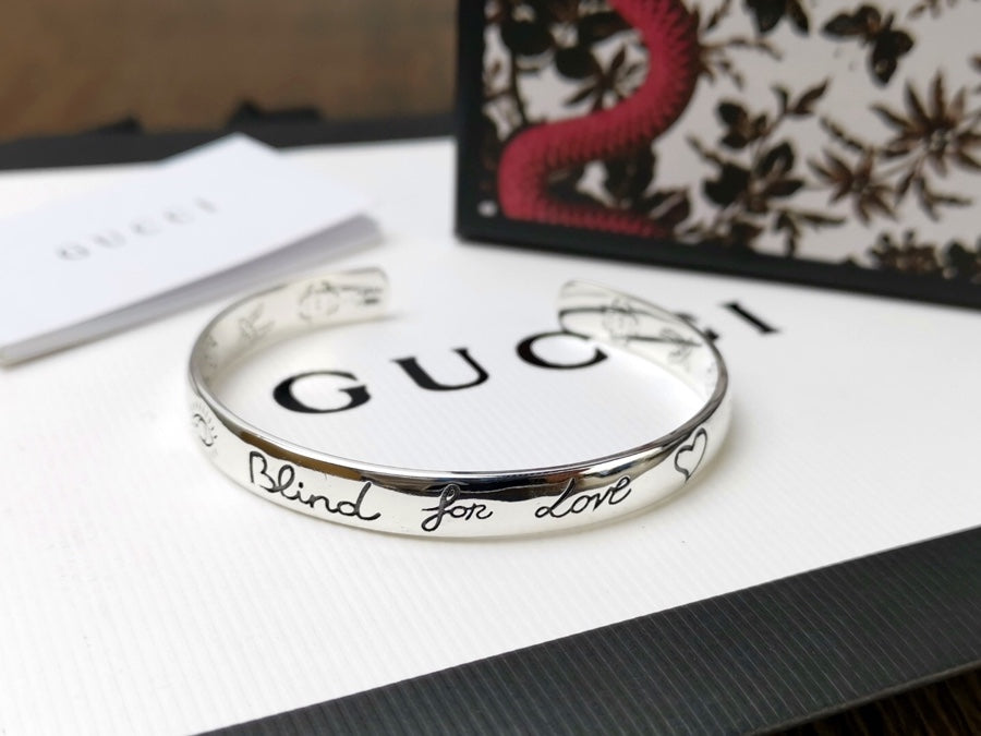 Gucci Double G Blind For Love Bracelet