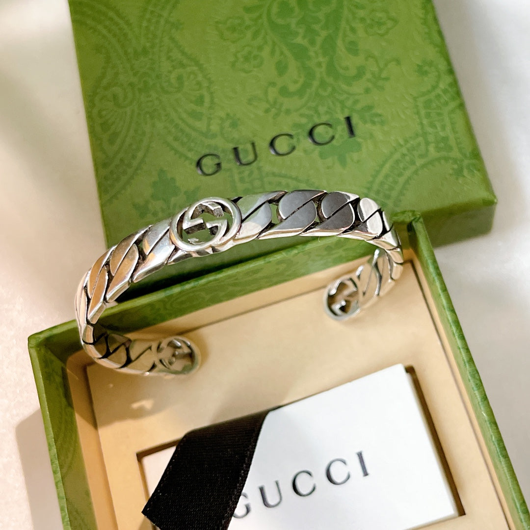 Gucci Double G Interlocking G Rigid Bracelet