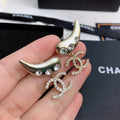 Chanel Feather Diamond Earrings - 18K Yellow Gold