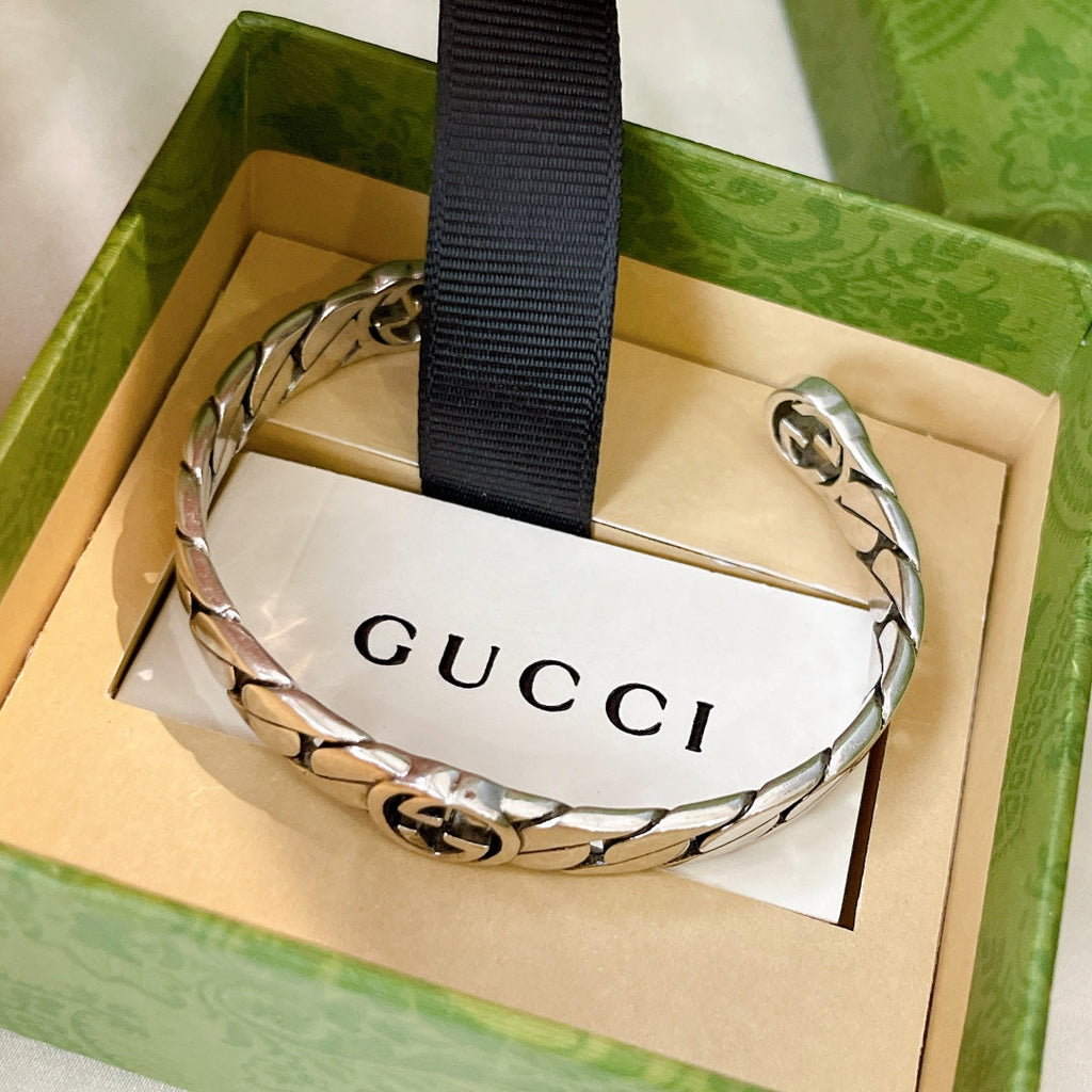 Gucci Double G Interlocking G Rigid Bracelet