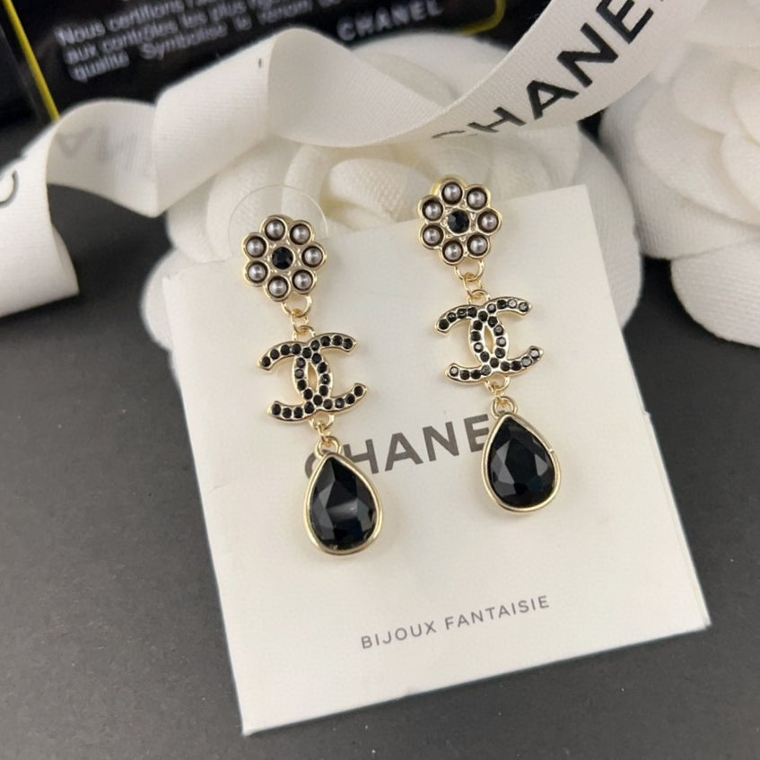 Chanel Black Crystal Earrings - 18K Yellow Gold