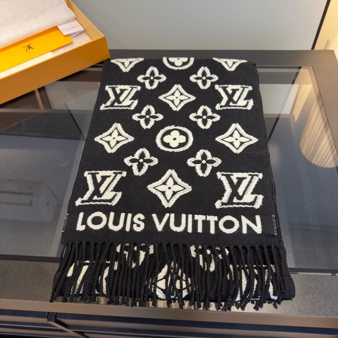 Louis Vuitton Fringed Monogram-Style Scarf — front